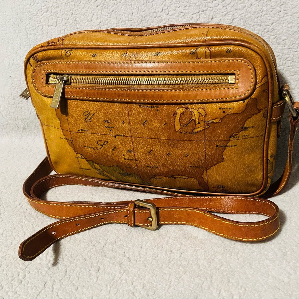 Alviero Martini World Map Crossbody Bag - Picture 2 of 15